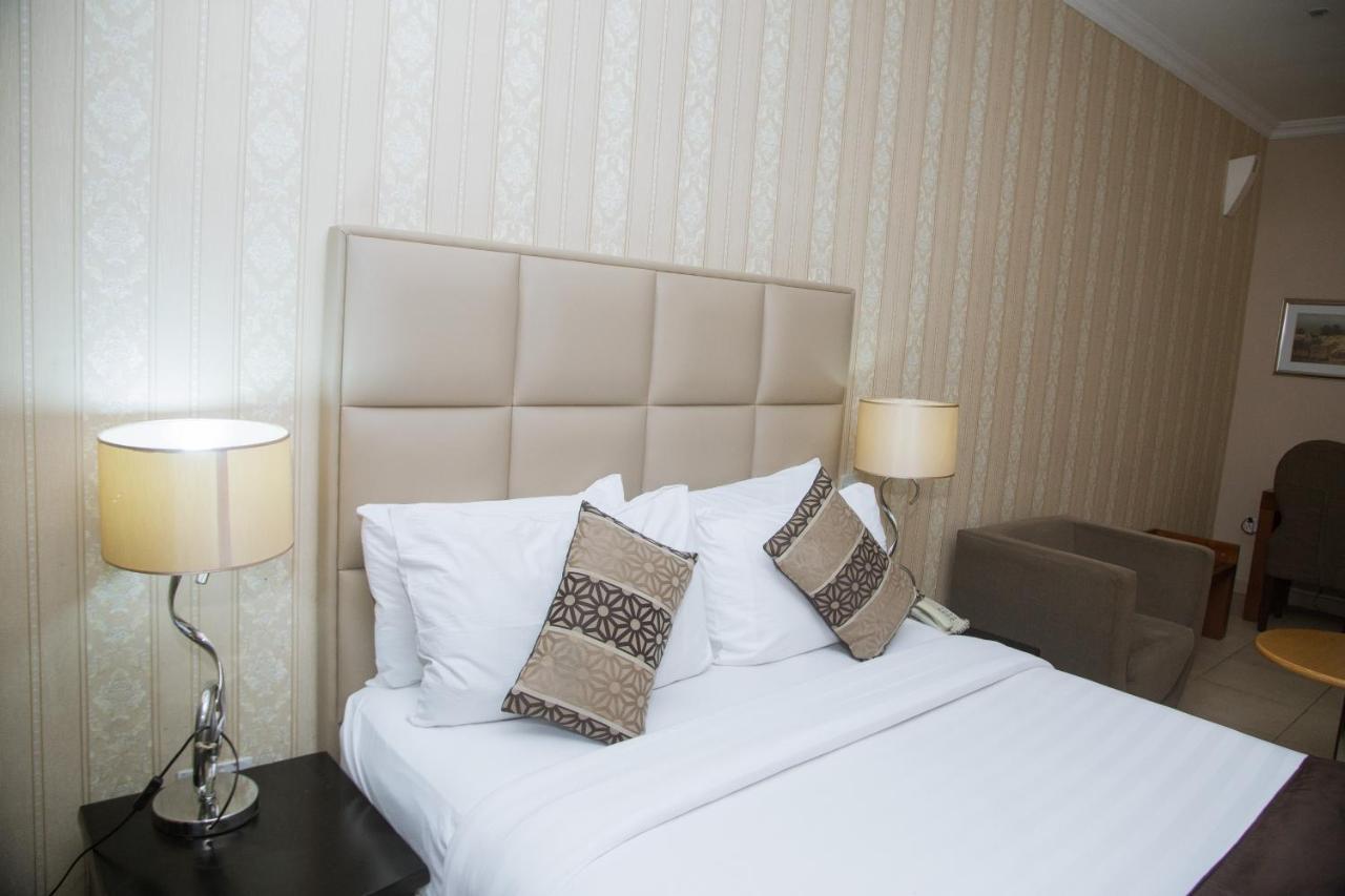 Morning Side Suites Aliayabiagba Exterior foto